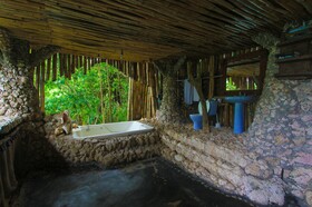 Great Huts Resort
