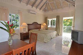 Tropical Lagoon Resort & Villas
