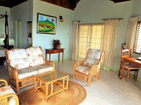 Pimento Lodge Resort