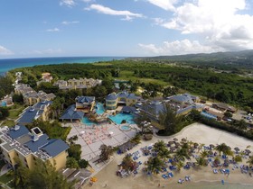 Jewel Paradise Cove Beach Resort & Spa