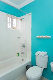 Caymanas Estate Country Club Villa