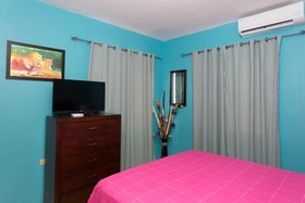 Caymanas Estate Country Club Villa