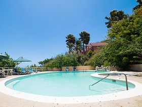 Treasure Beach Hotel