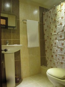 Caravan Hotel