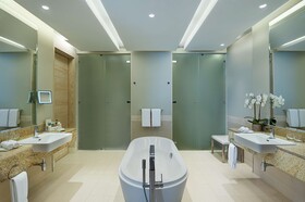 Hilton Dead Sea Resort & Spa