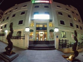 Sofia Suites Hotel