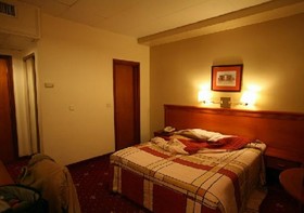 Dana Plaza Hotel