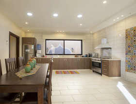 Villa Naya Branch 5 Saray