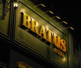 Bratus Hotel