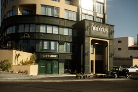 Bratus Hotel