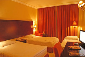 Captain's Hotel