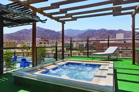 The Loft Hotel by Bratus