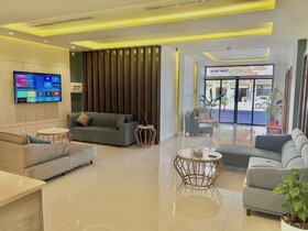 Sky Hotel