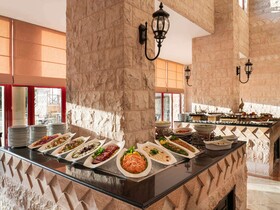 Grand Mercure Petra