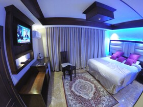 Sella Hotel