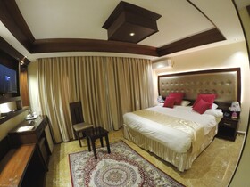 Sella Hotel