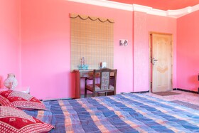 Bedouin Pink Ecohouse