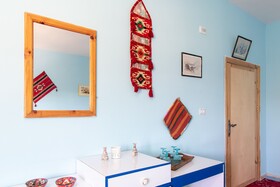 Bedouin Pink Ecohouse