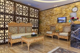 Town Season Hotel