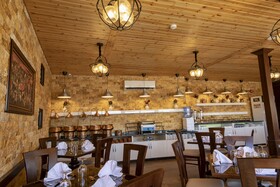 Town Season Hotel