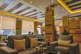 Town Season Hotel
