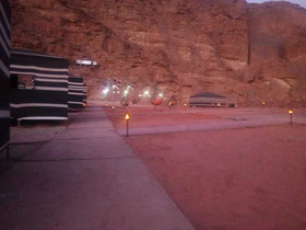 Alamer Hostel Camp