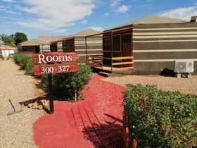 Rum Oasis Luxury Camp