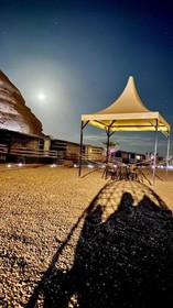 Rum Oasis Luxury Camp