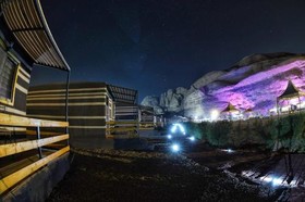 Rum Oasis Luxury Camp