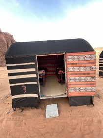 Wadi Rum Safari Camp & Trips