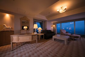 The Windsor Hotel TOYA, Vignette Collection