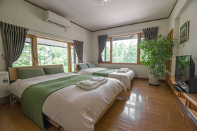 Ritz Garden Niji