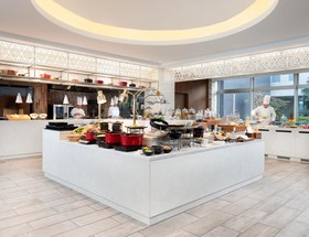 ANA Crowne Plaza Chitose