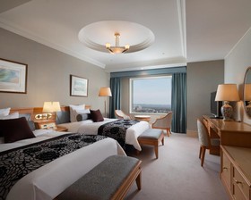 ANA Crowne Plaza Chitose