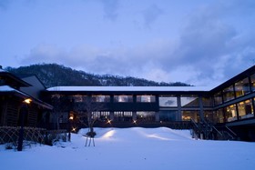 Lake Shikotsu Tsuruga Resort Spa Mizu no Uta