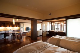 Lake Shikotsu Tsuruga Resort Spa Mizu no Uta