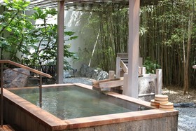 Hanabishi Hotel