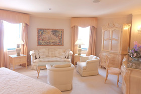 Hotel Seaborne