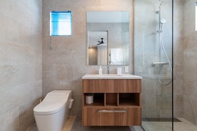 Off Piste Chalet by H2 Life