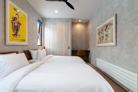 Off Piste Chalet by H2 Life