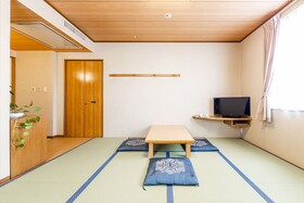 B&B Hotel Bird Inn by OYO Rooms