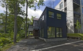 Hirafu Houses