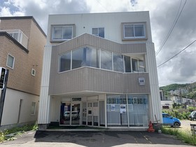 Nanda House