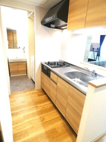 Alpha Square Minami 6 Jo