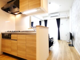 Alpha Square Minami 6 Jo