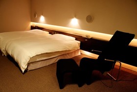 Century Royal Hotel