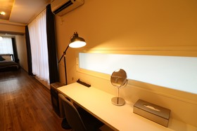 Glass Shiseikan