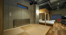 Green Room Hotel