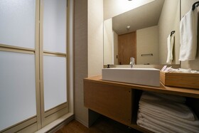 Green Room Hotel