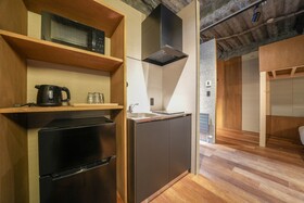 Green Room Hotel